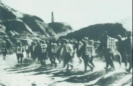 1947年3月19日，西北野戰(zhàn)軍撤離延安，進(jìn)行戰(zhàn)略轉(zhuǎn)移。